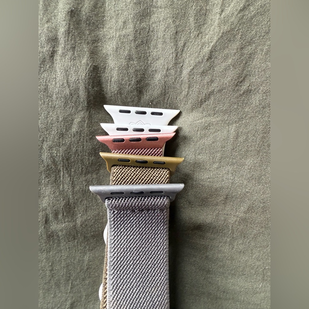 Apple Watch Bands Bundle (38mm / 40mm / 41mm) | 4 Bands | Sport & Woven Styles - Picture 3 of 3